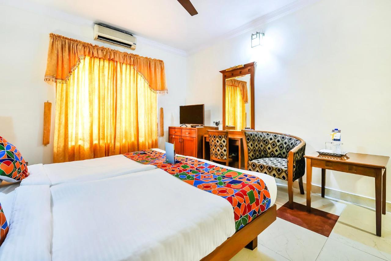 Fabhotel Kangappadan Residency Ramavarmapuram Thrissur Экстерьер фото